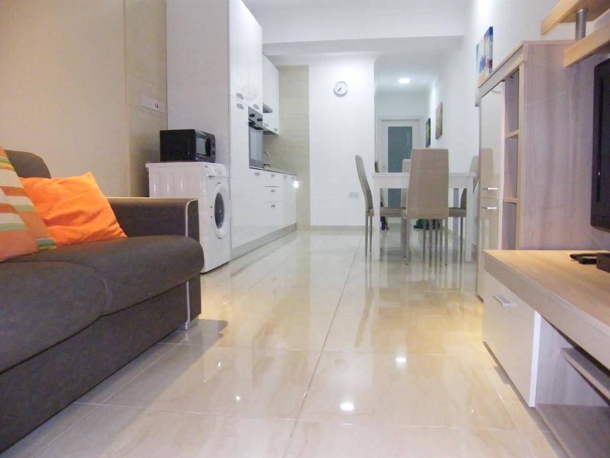 54, Emerald Xghajra Exterior foto